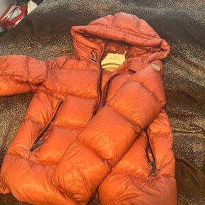 Pink moncler puffer